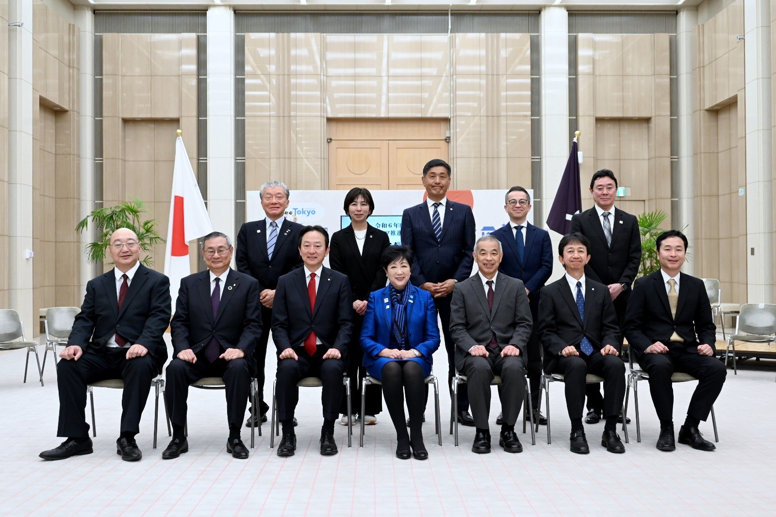 表彰式集合写真