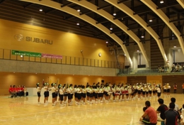 地元小学校の鼓笛隊パレード