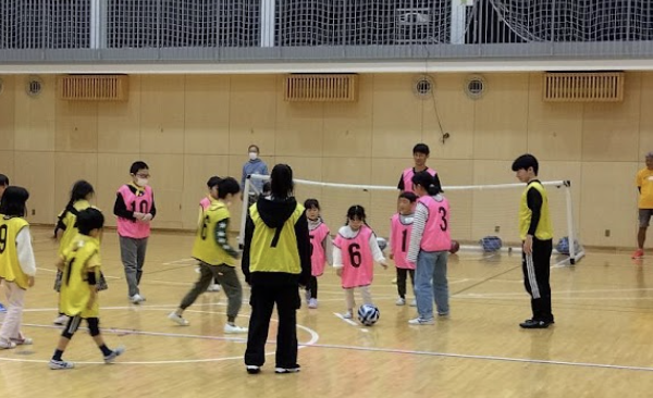 デフサッカー競技体験会（城東特別支援学校）