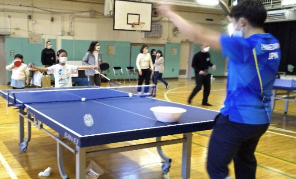 聴覚障害者卓球教室（大塚ろう学校）