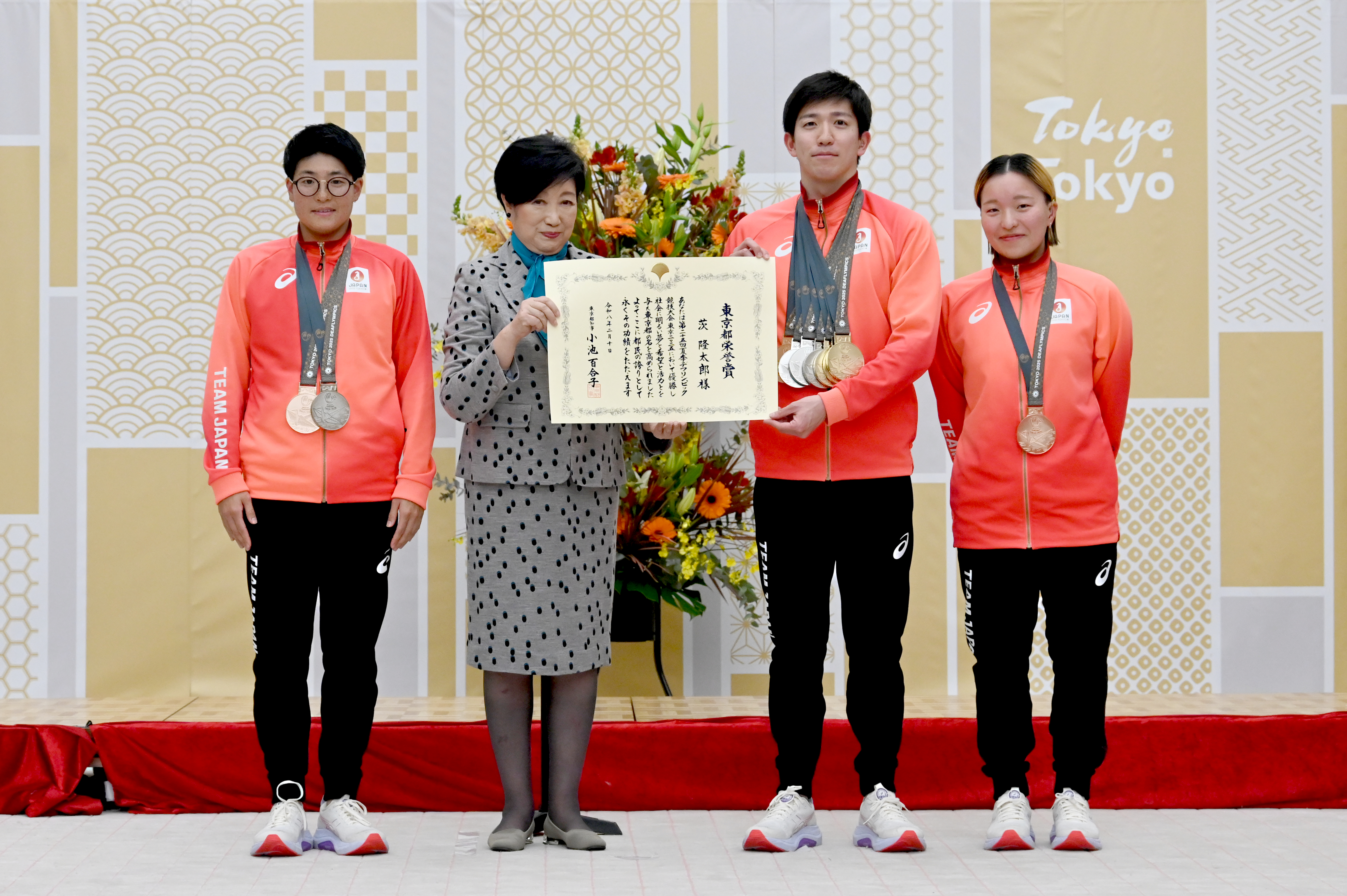 デフ水泳（茨隆太郎選手メイン）