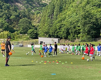 サッカークリニックの様子