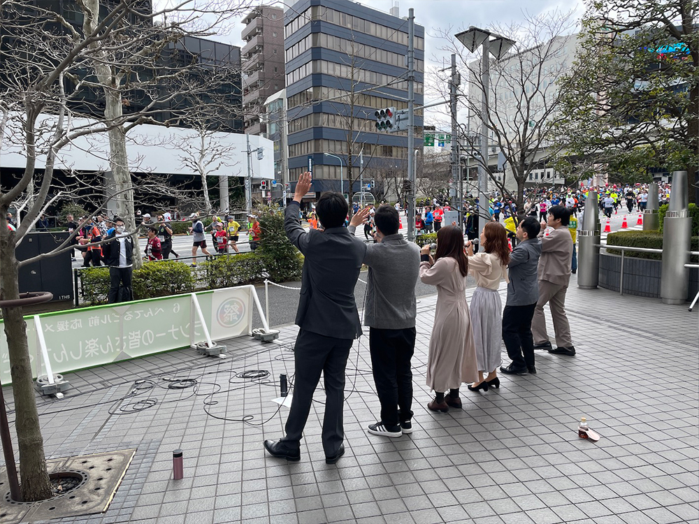 ぺんてるビル前の様子です。