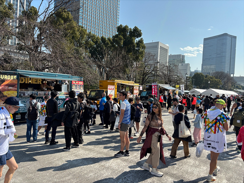 皇居外苑メイン会場の様子です。