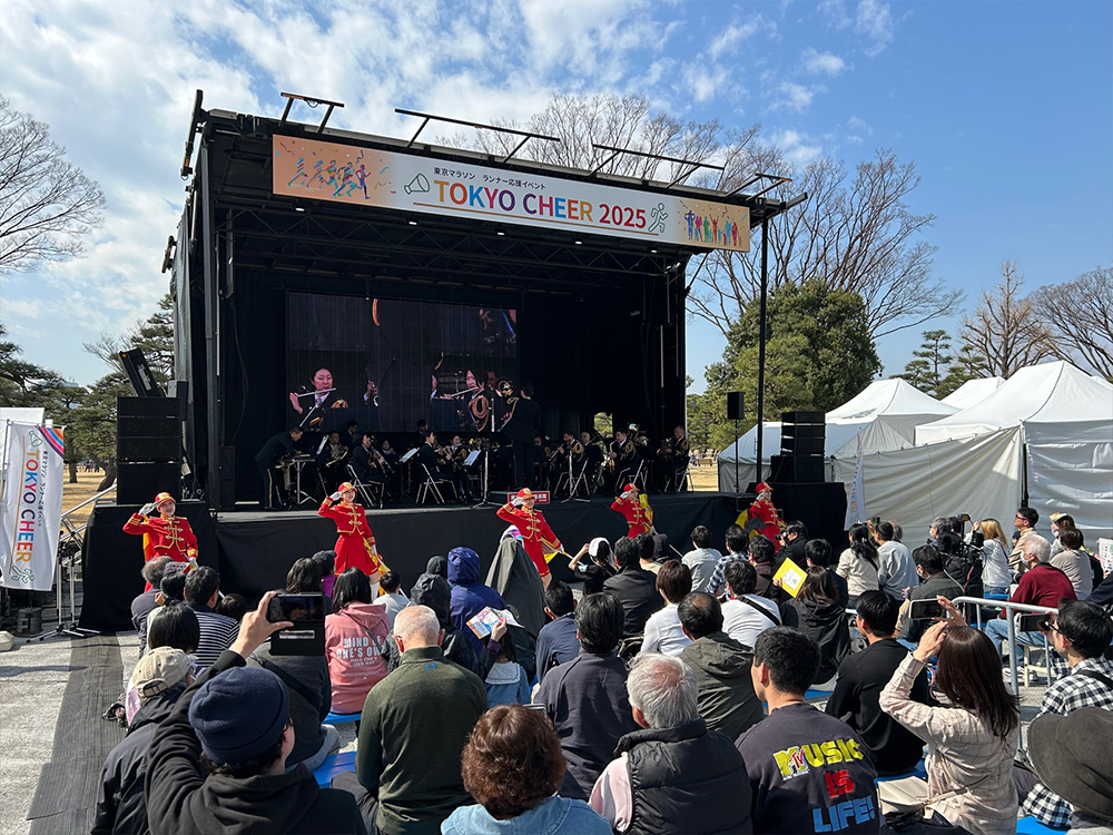 皇居外苑メイン会場の様子です。