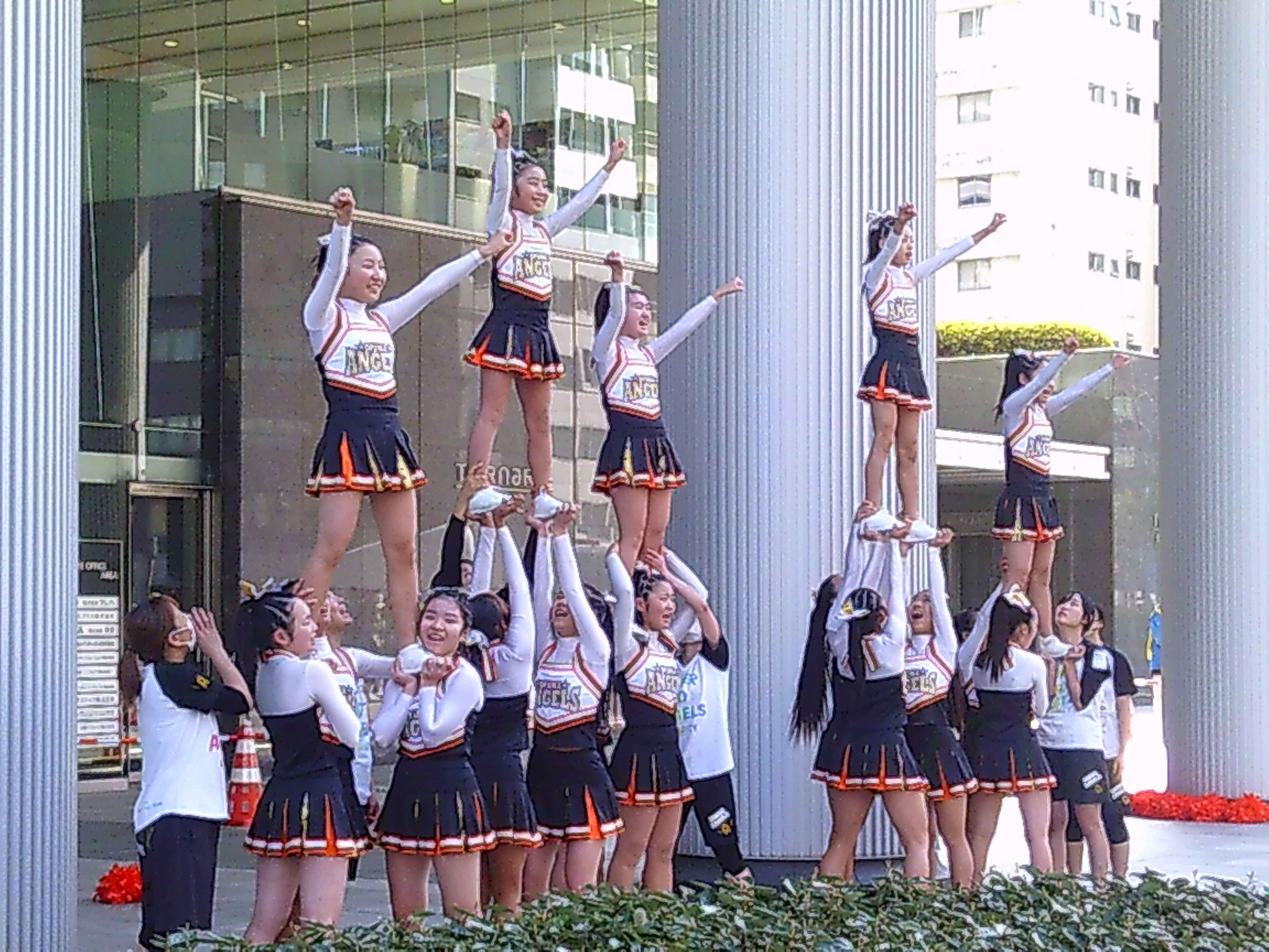 トルナーレ日本橋浜町前（銀座面）の様子です。