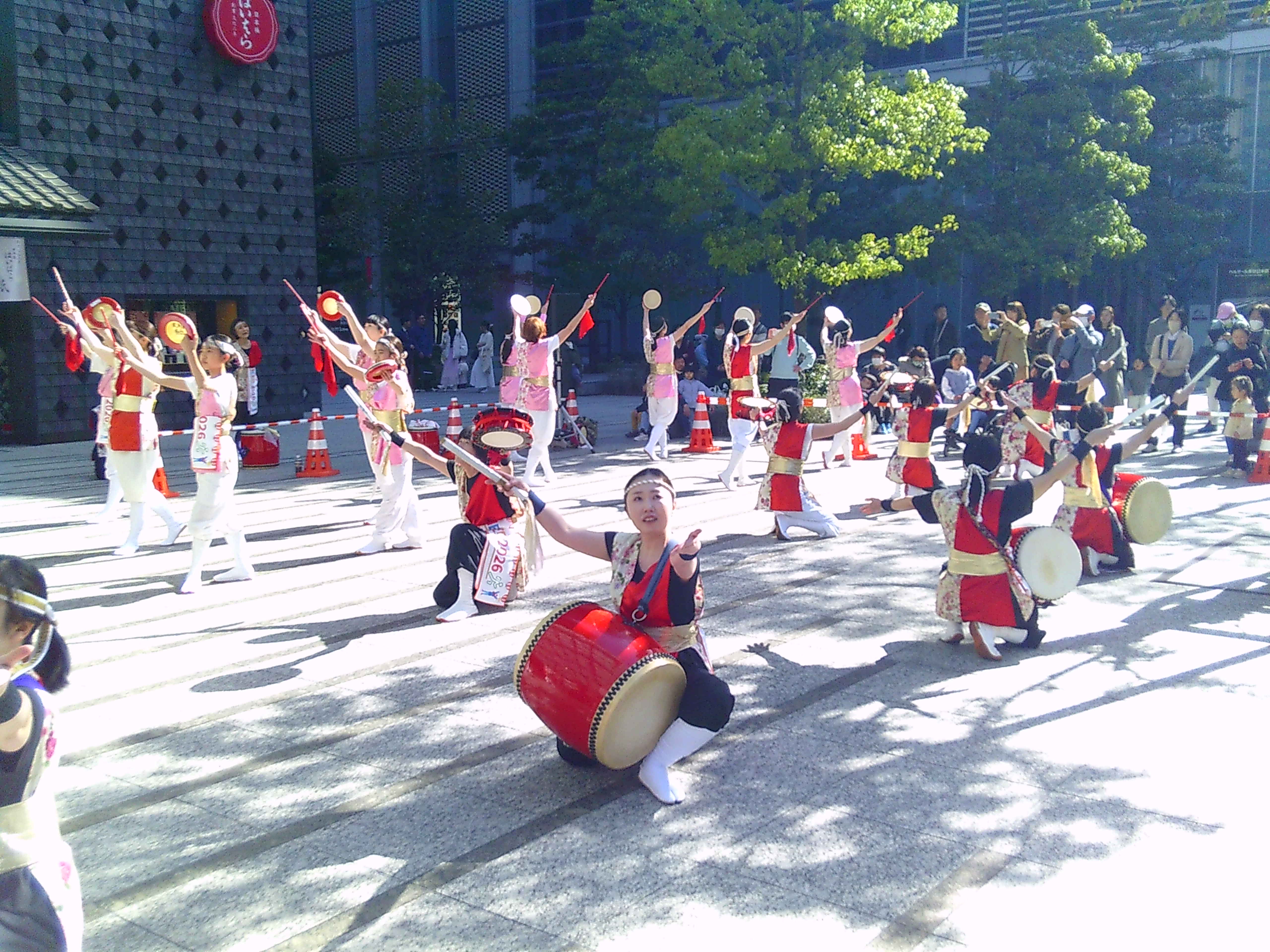 東京日本橋タワー前の様子です。