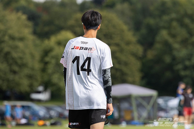 日本代表ユニフォームを着た有働選手