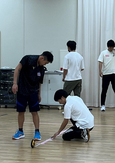 片足立ち幅跳び